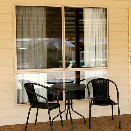 Pittsworth Motor Inn Buitenkant foto