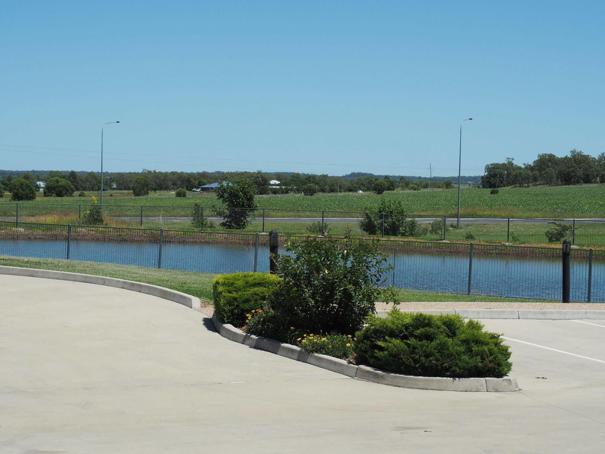 Pittsworth Motor Inn Buitenkant foto