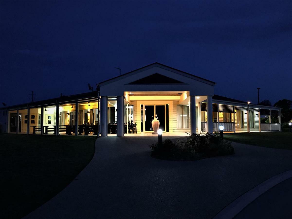 Pittsworth Motor Inn Buitenkant foto